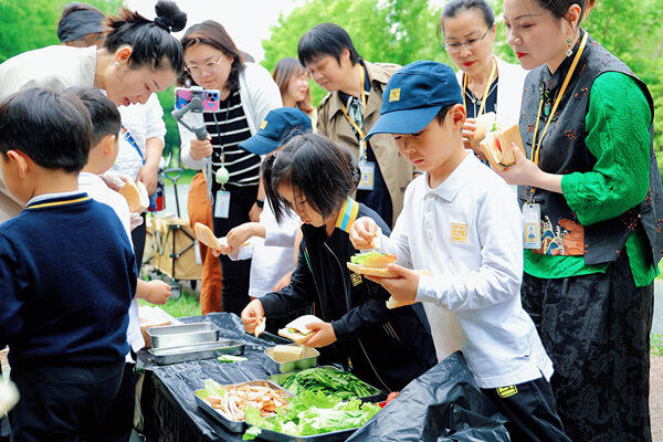 Mother’s Day celebration,Hiba Academy Nantong Nursery